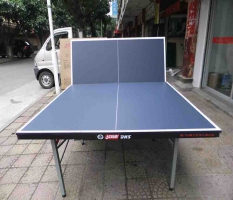 乒乓球台厂家成冠体育