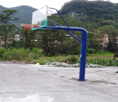 篮球架厂家成冠体育